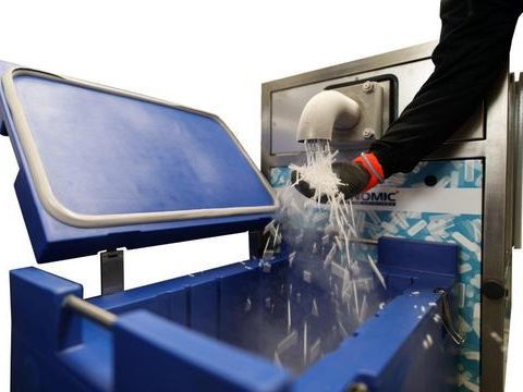 Cryonomic Trockeneis Behälter und Pelletierer