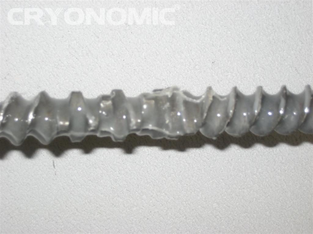 Extruder vor der Trockeneisreinigung mit Cryonomic